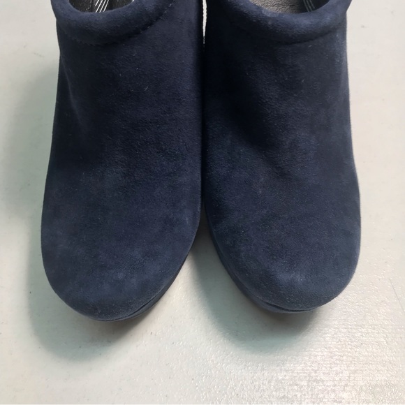 TROUVÉ | Blue Suede Platform Wedge Booties Size 7M - Picture 4 of 9
